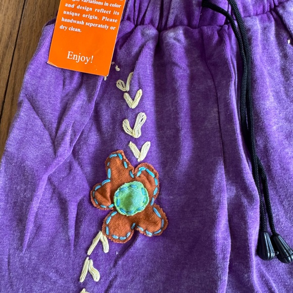 Nepalese embroidered cotton pants NWT - Picture 3 of 4